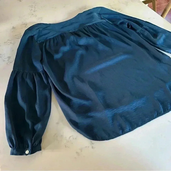 Loft Blue Peasant Top Long Sleeve Tie V Neck Silky Size M - Picture 11 of 13